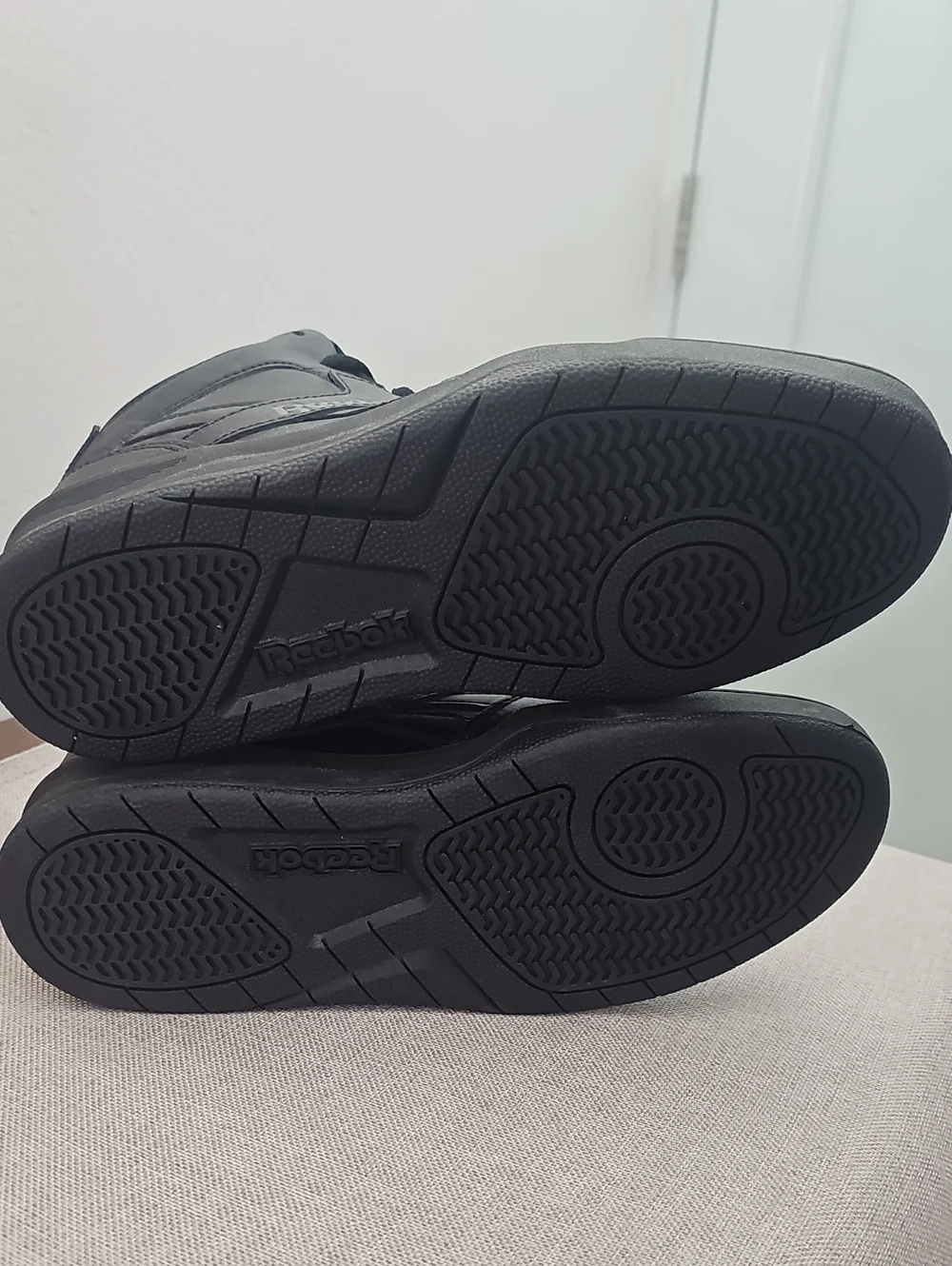 Reebok Royal BB 4500 Black Basketball Sneaker. Size 7. New Without Box.   (626)